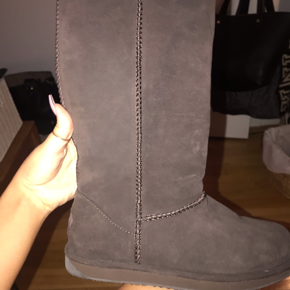 tall brown emu boots